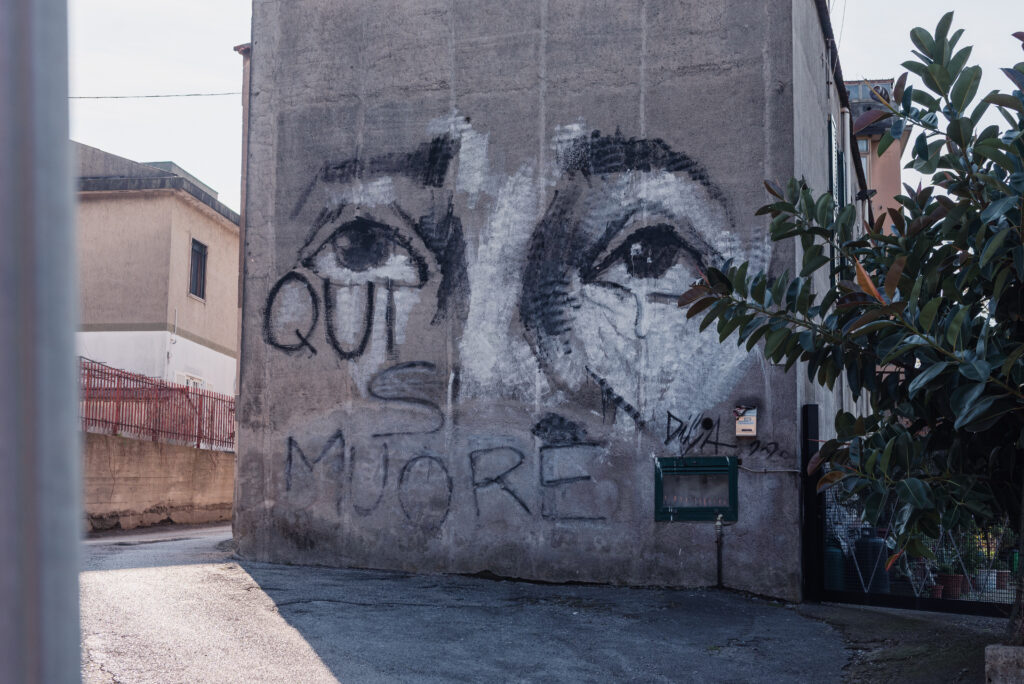 Murales adiacente alle Fonderie Pisano. Foto di Gianni Oliva per Cittadini Reattivi